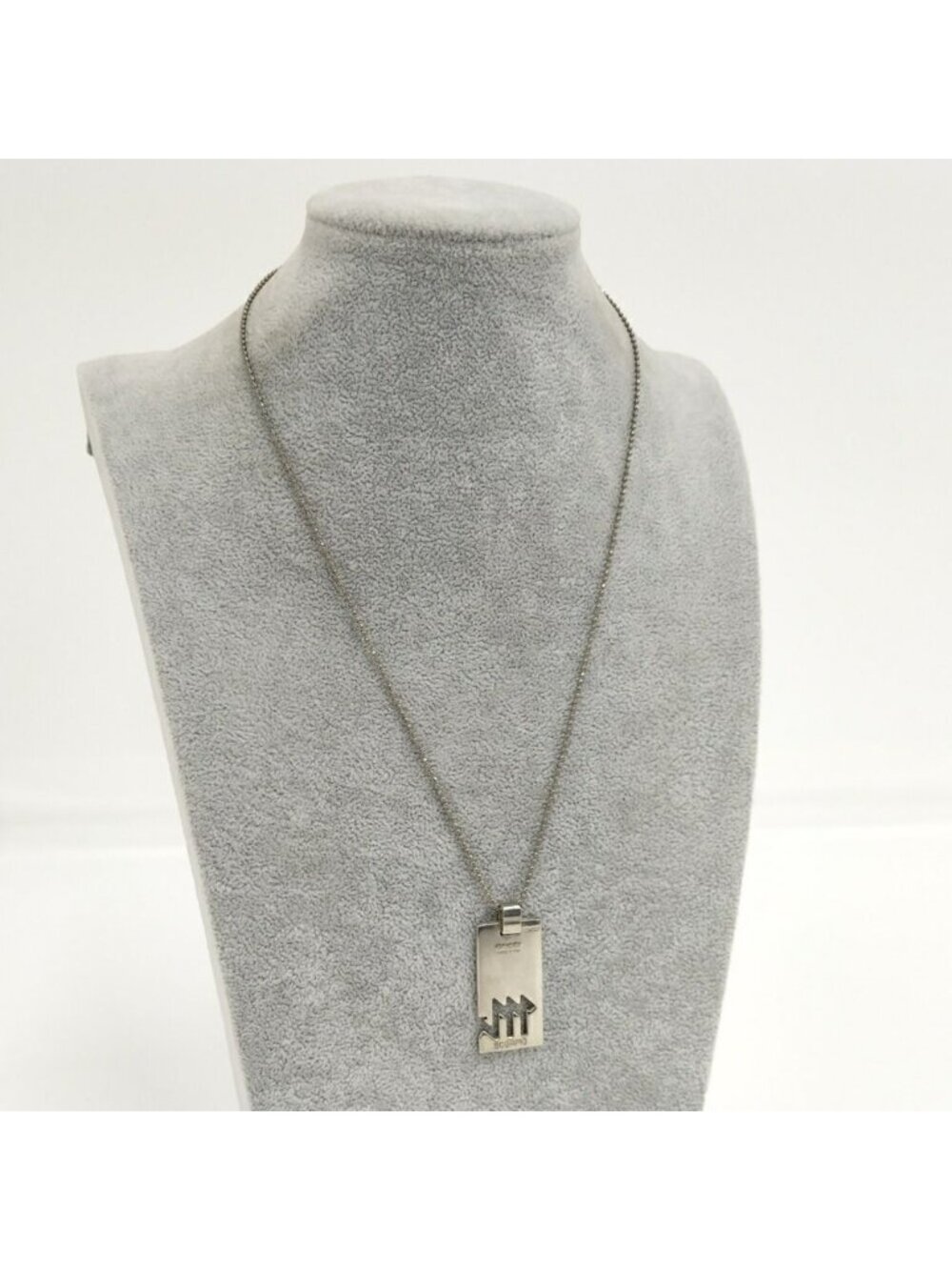 Gucci Necklace Scorpio Silver - Picture 7 of 7